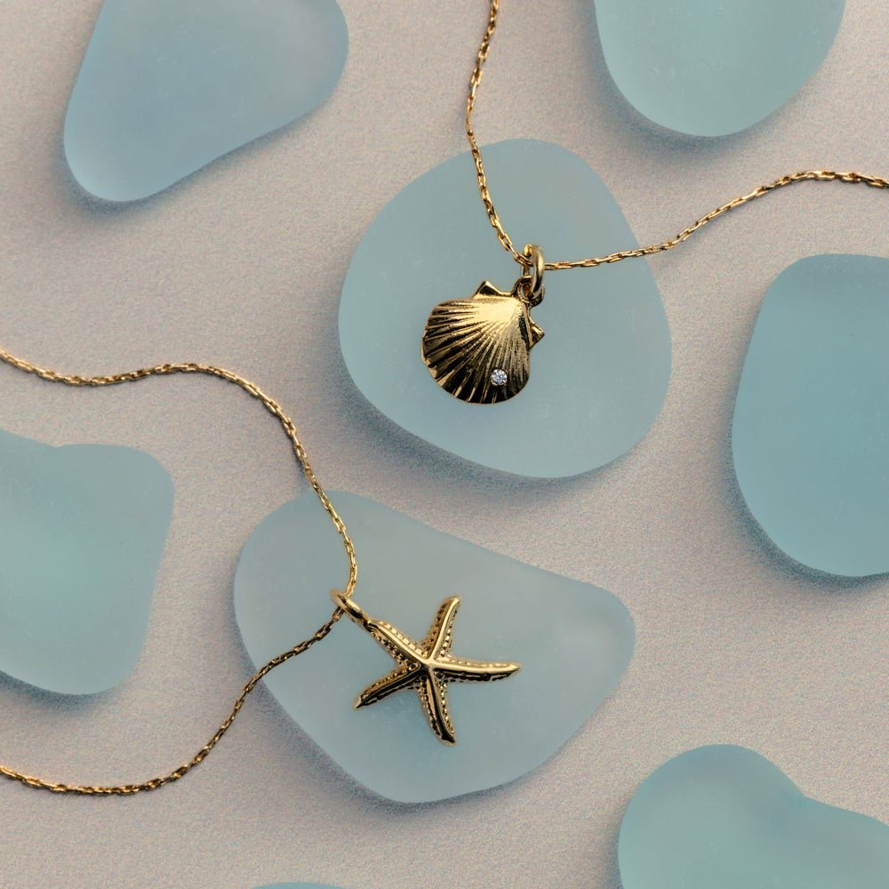 Fine Crystal Shell Collar Necklace - Image 4